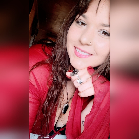 Meet your Posher, Shauna - Picture 6 of 9